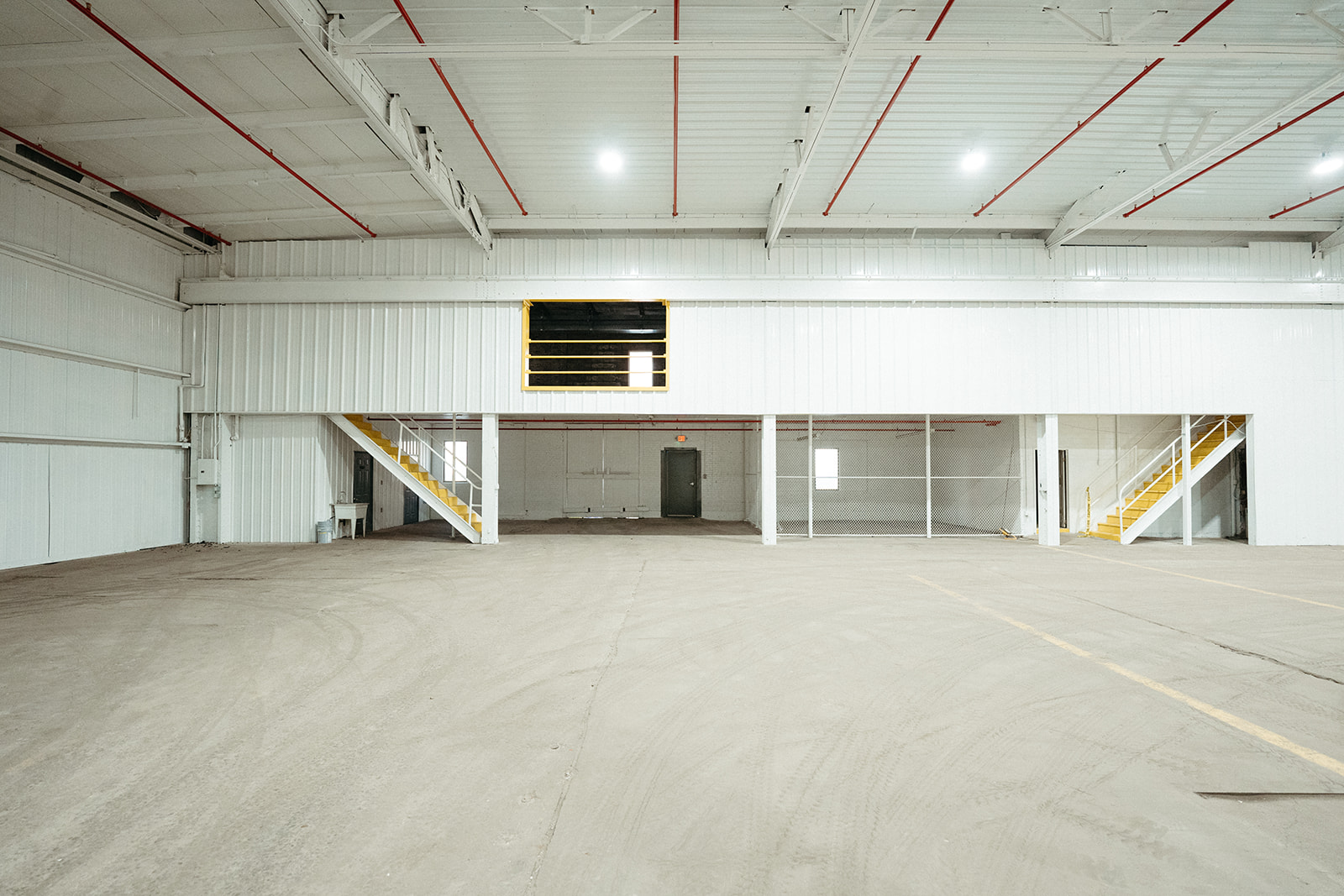 Evansville Warehouse Area - 651 - 3